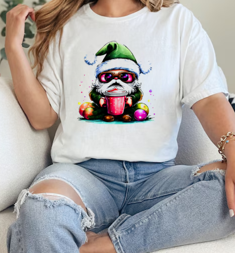 Cute Santa Claus with sunglasses and iced coffee T-Shirt Classic Women's T-shirt