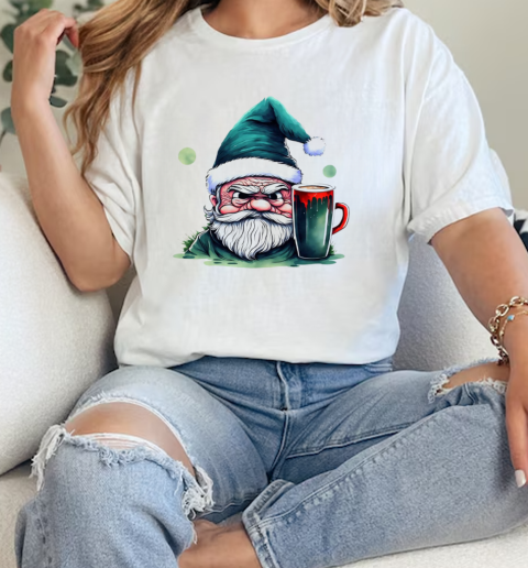 Gnome Holding a Mug of Beer T-Shirt Classic Women's T-shirt