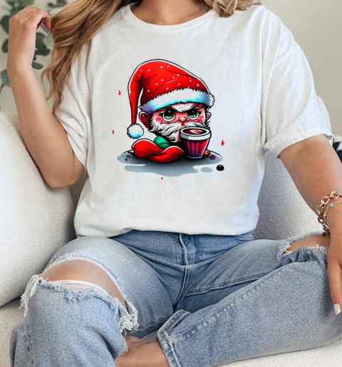 Humorous Cartoon Character with Santa Hats and Alcoholic Drink T-Shirt Classic Women's T-shirt