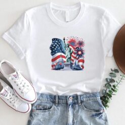 Statue of Liberty & Fireworks Graphic Tee – 4th of July Independence Shirt