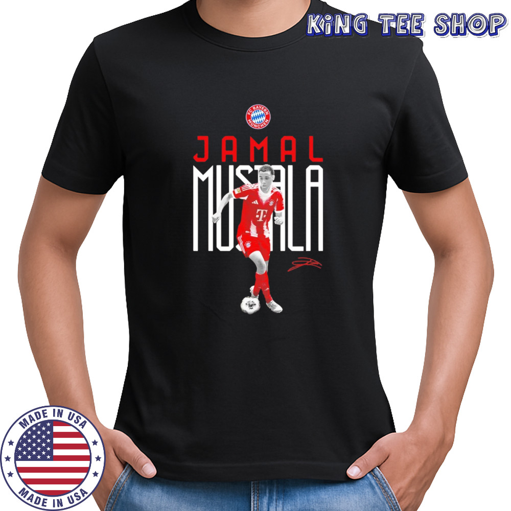 Jamal Musiala FC Bayern soccer signature shirt