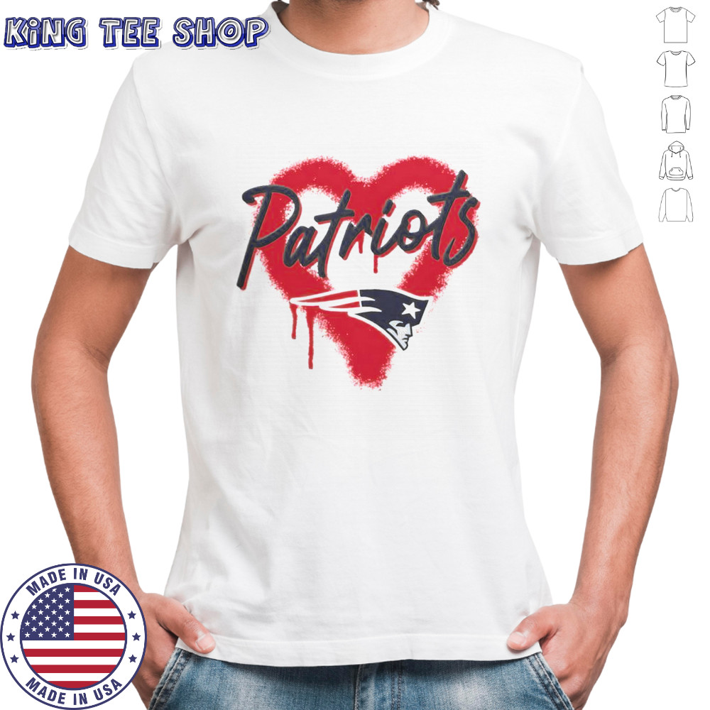New England Patriots Football Spray Heart T-Shirt