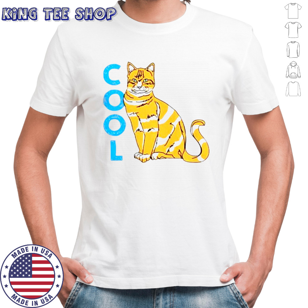 Cool Striped Cat Animal Lover Graphic T-Shirt