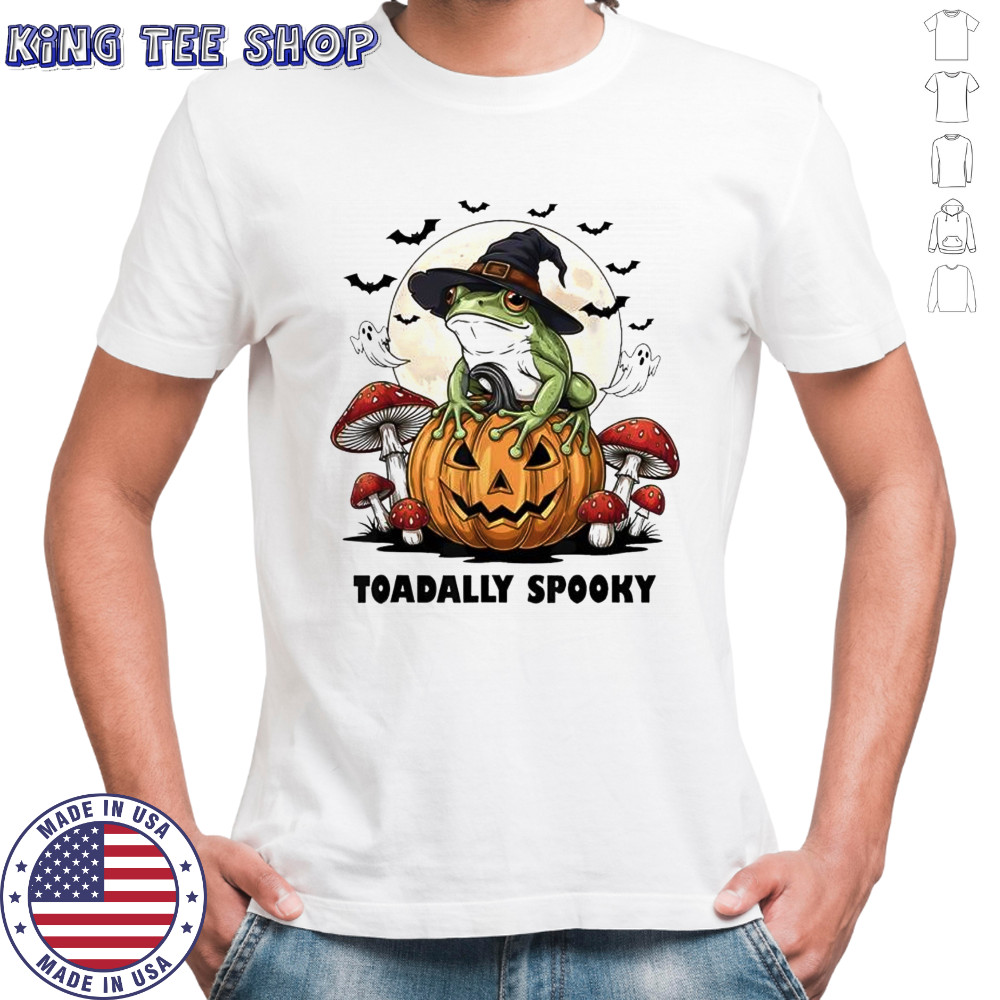 Toadally Spooky Halloween Frog On Pumpkin with Bats shirt