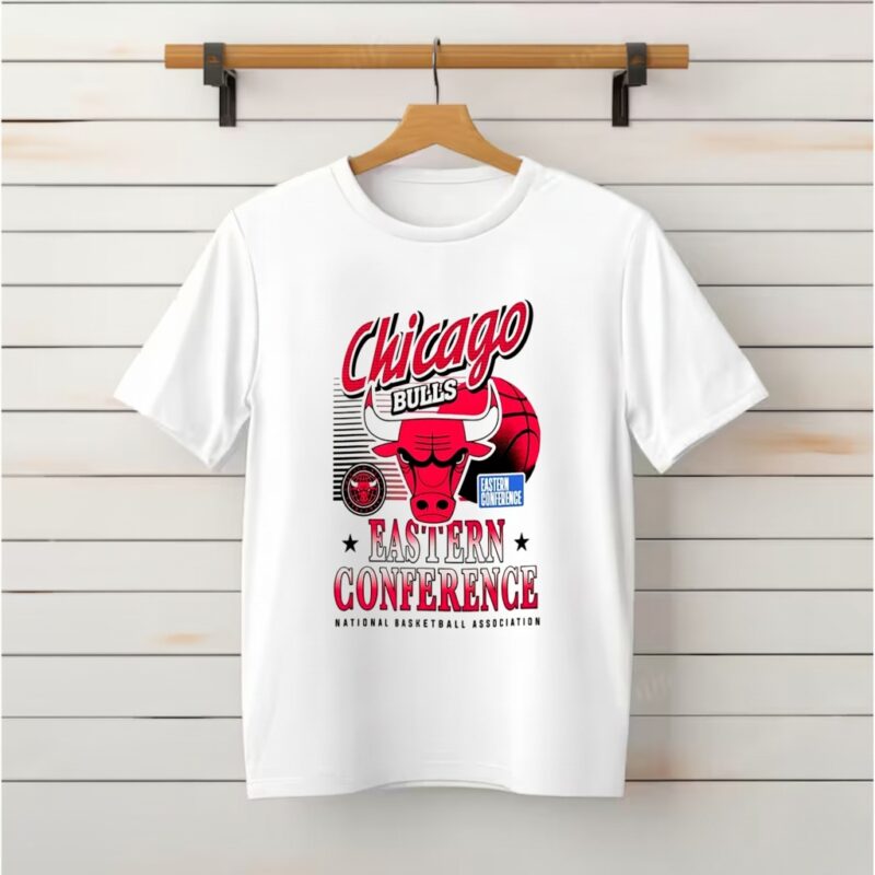 Chicago Bulls NBA Eastern Conference Logo and Ball Shirt