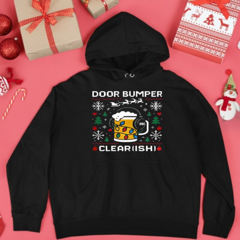 Door Bumper Clear ish beer mug with headphones and Christmas lights_Hoodie