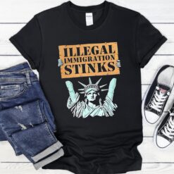 Illegal Immigration Stinks Statue of Liberty Shirt
