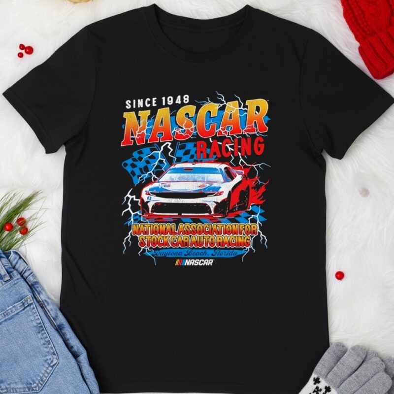 NASCAR Mad Engine since 1948 Shock Racer Graphic_T-shirt