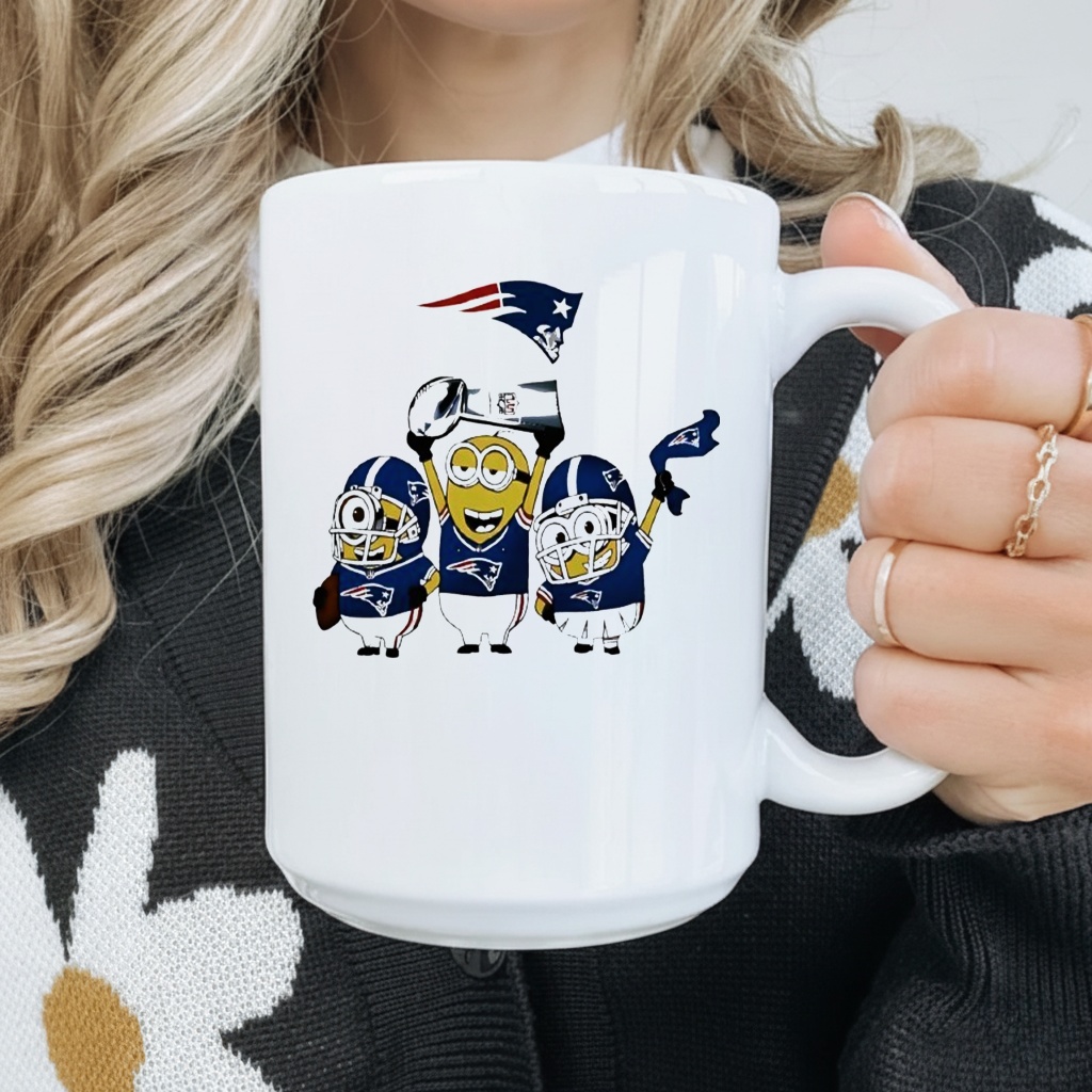 New England Patriots Minions Celebrate Football Shirt