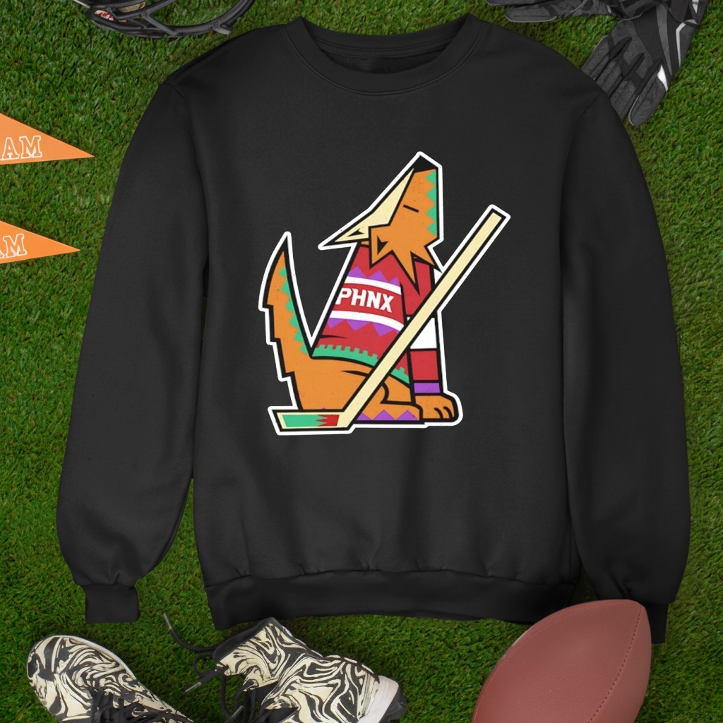 PHNX Howling Coyote Dog shirt