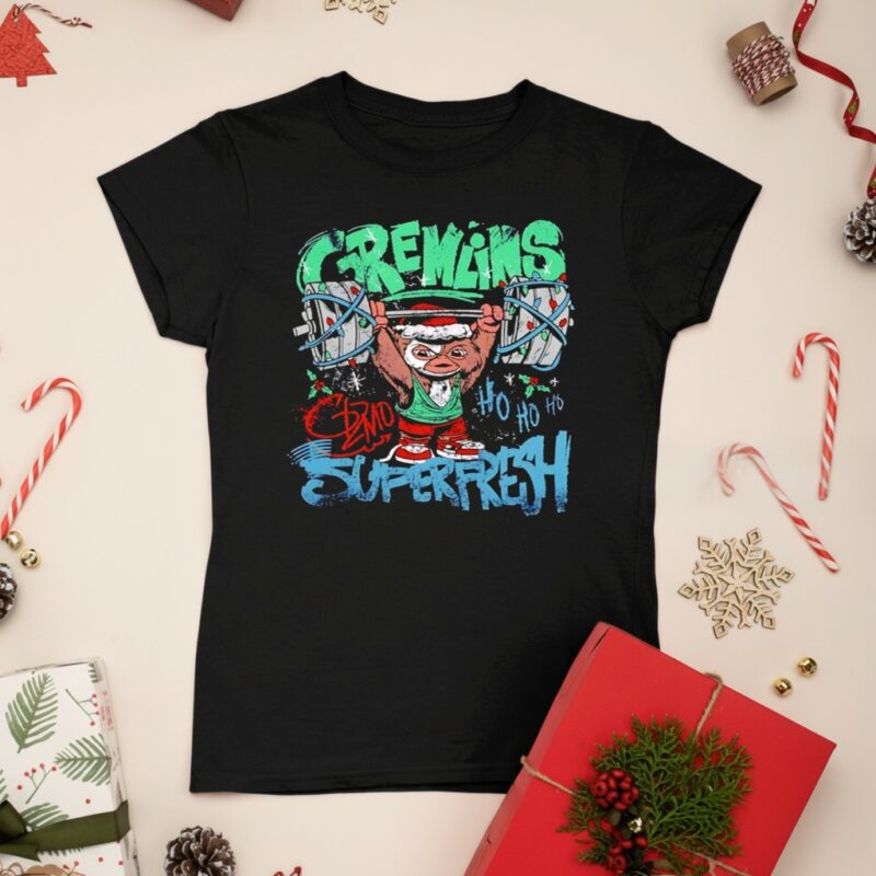 Superfresh Gremlins Gizmo Christmas weightlifting graphic_Ladies T-Shirt