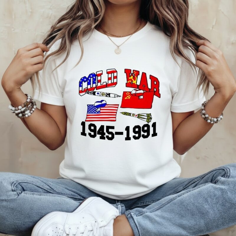 Cold War 1945 1991_Classic Women's T-Shirt