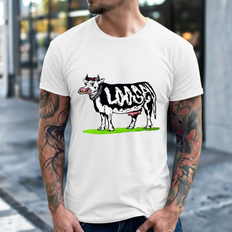 Loosey dairy cow moo cartoon_Classic Men's T-Shirt