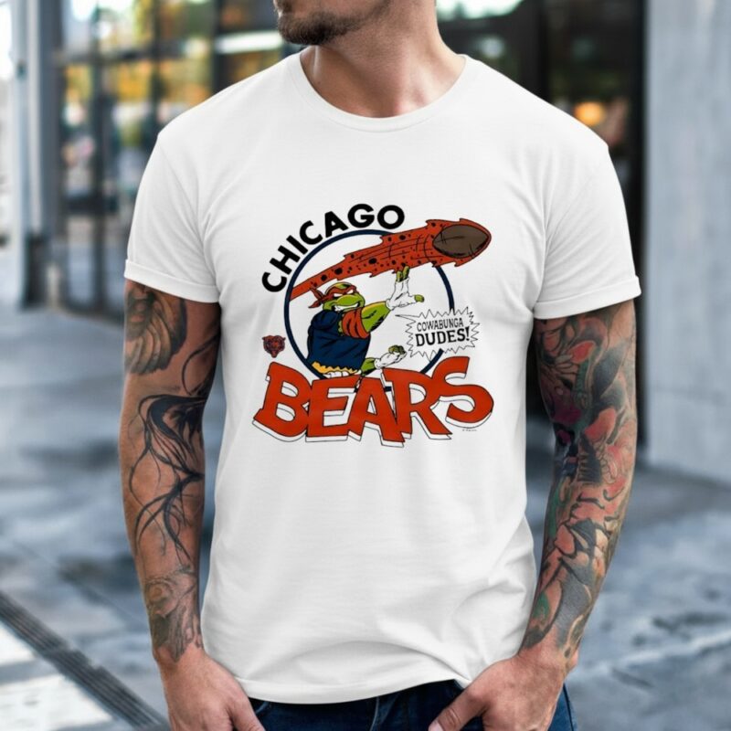 Ninja Turtles Chicago Bears Cowabunga Dudes Beats_Classic Men's T-Shirt