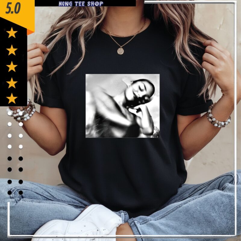 Olivia The Art of Loving poster album music lover_Classic Women's T-Shirt